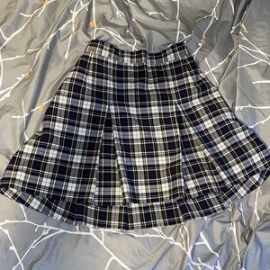 Pleated school skirt